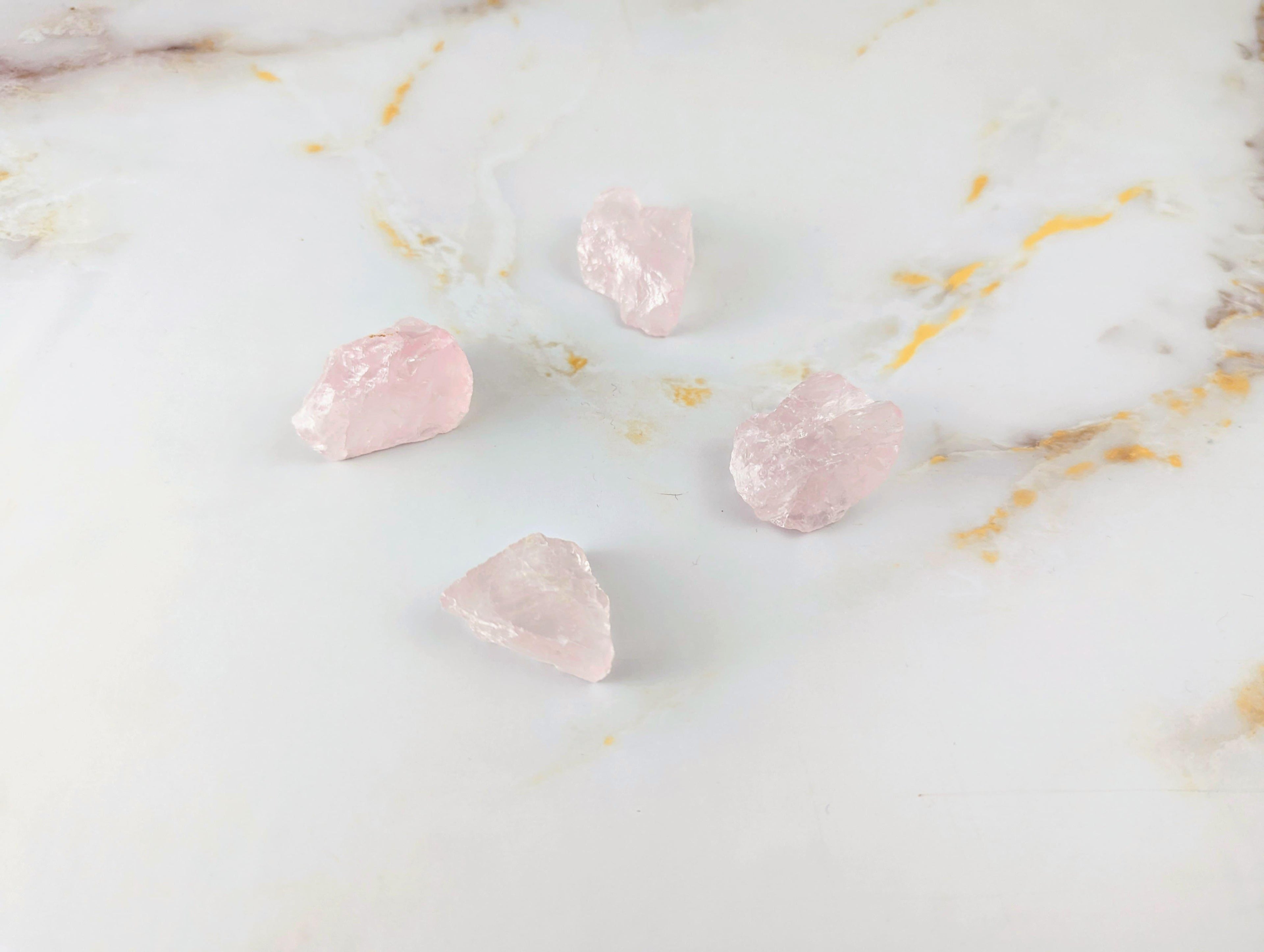 Pierre brute en Quartz Rose